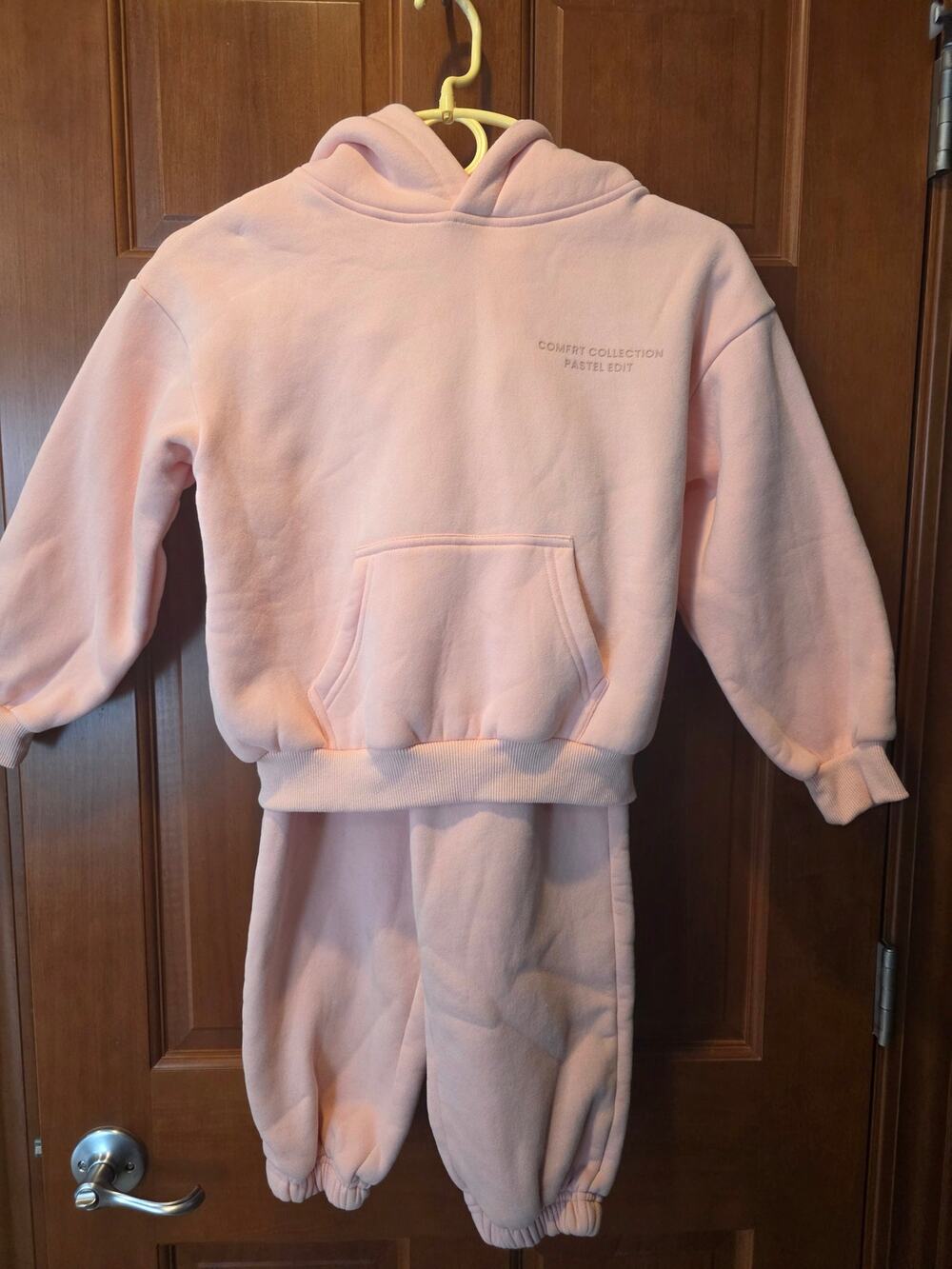 Comfrt Comfort Collection Hoodie Pullover & Jogger set Pastel  Bubblegum Pink XS